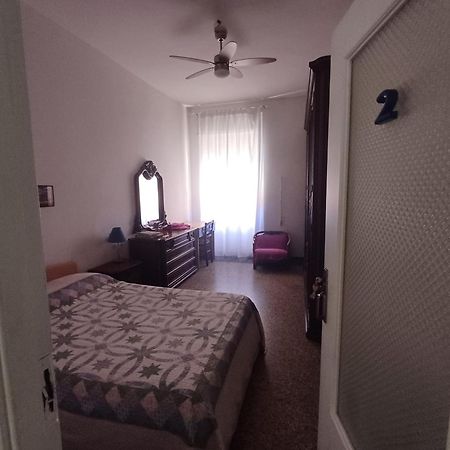 Super Central Rooms Con Uso Cucina Cagliari Exteriör bild
