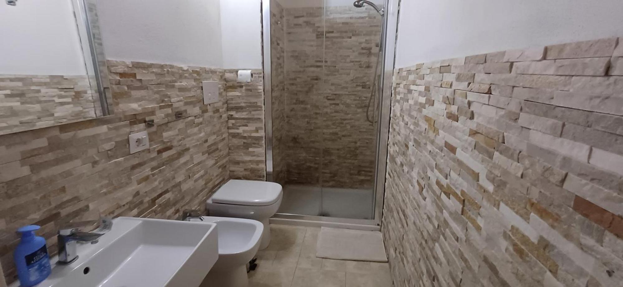Super Central Rooms Con Uso Cucina Cagliari Exteriör bild